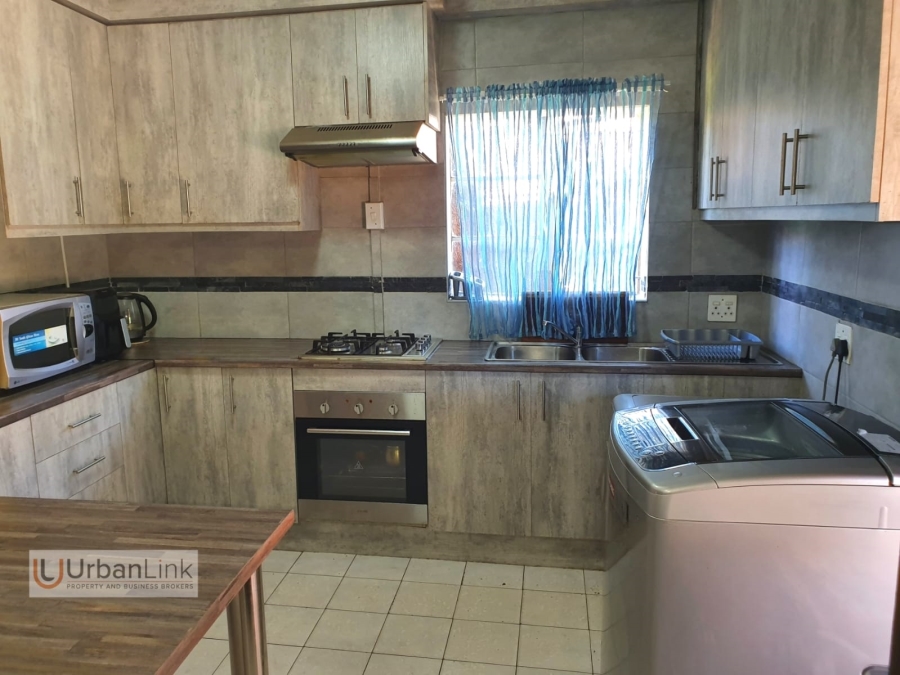 3 Bedroom Property for Sale in Safari Gardens North West